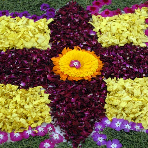 Flower Floor Decoration