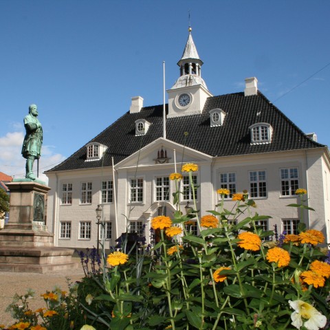 Beautiful Building with Statue