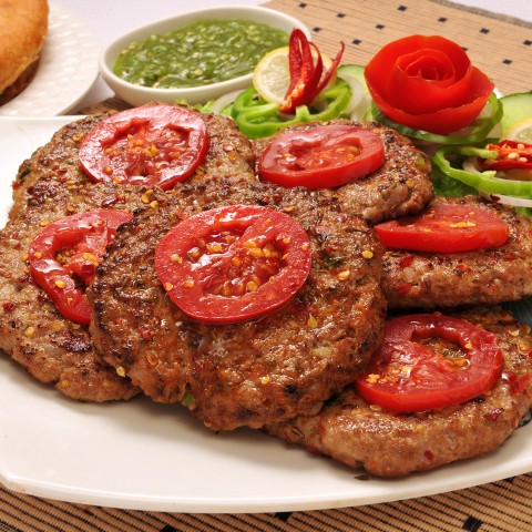 A Traditional Pakistani Delicacy: Chapli Kabab