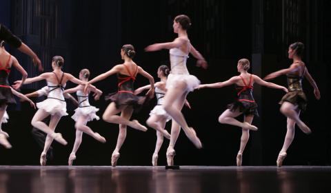 Several Ballet Dancers Performing